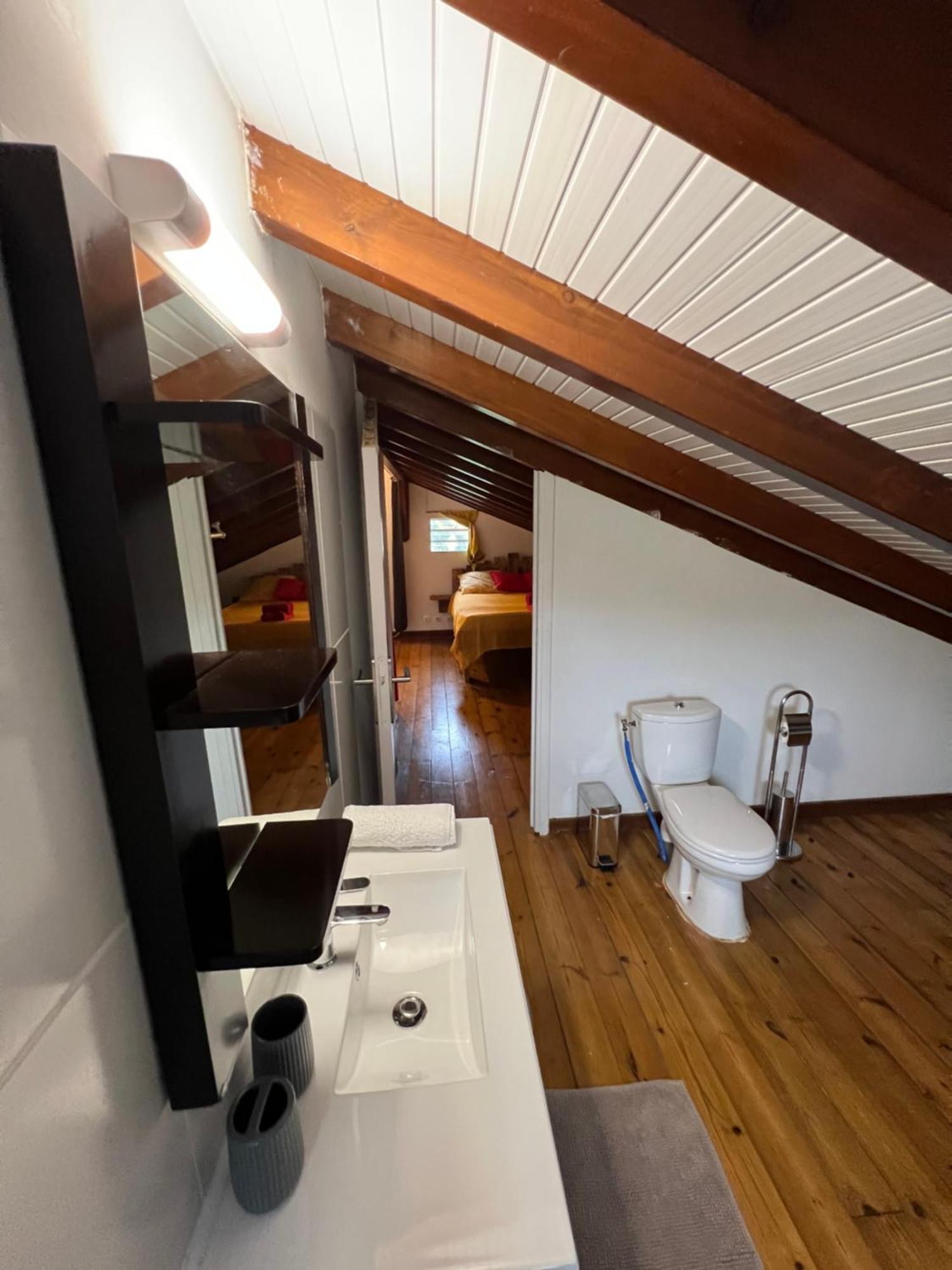 לז אבים Villa Au Calme Avec Jacuzzi, Villa Le Boursoie מראה חיצוני תמונה