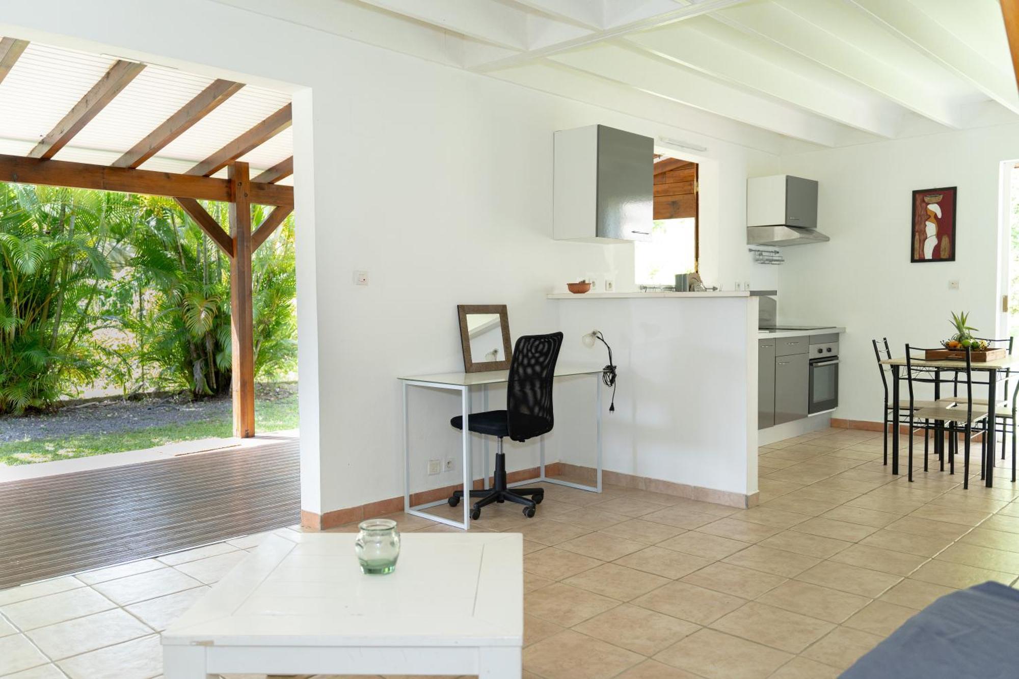 לז אבים Villa Au Calme Avec Jacuzzi, Villa Le Boursoie מראה חיצוני תמונה